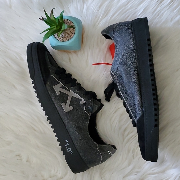 Off-White Other - Off White c/o VIRGIL ABLOH Black Crushed Leather '2.0' Sneakers